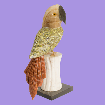 Figurka ptaka wykonana z kamieni naturalnych Papuga z Peru